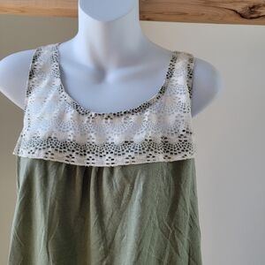 NWT Old Navy Olive Green Tank with Cream Crochet Yoke Size Medium